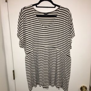EUC Torrid Size 3 white/black stripe baby doll top